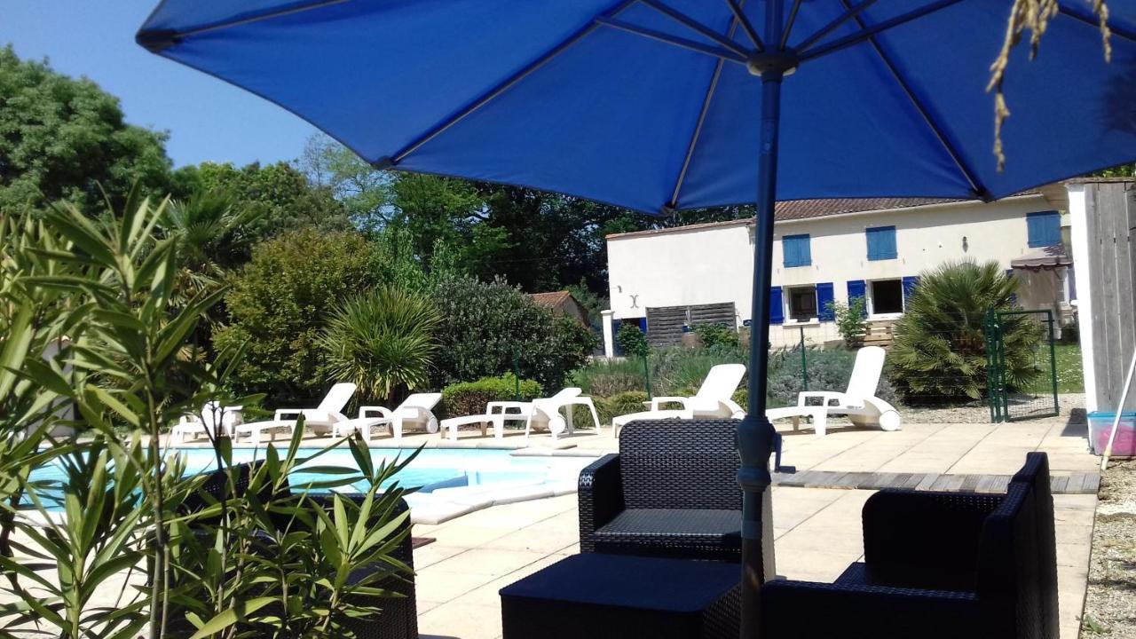 La Closerie Du Chene Bleu Val-de-Livenne Exteriör bild